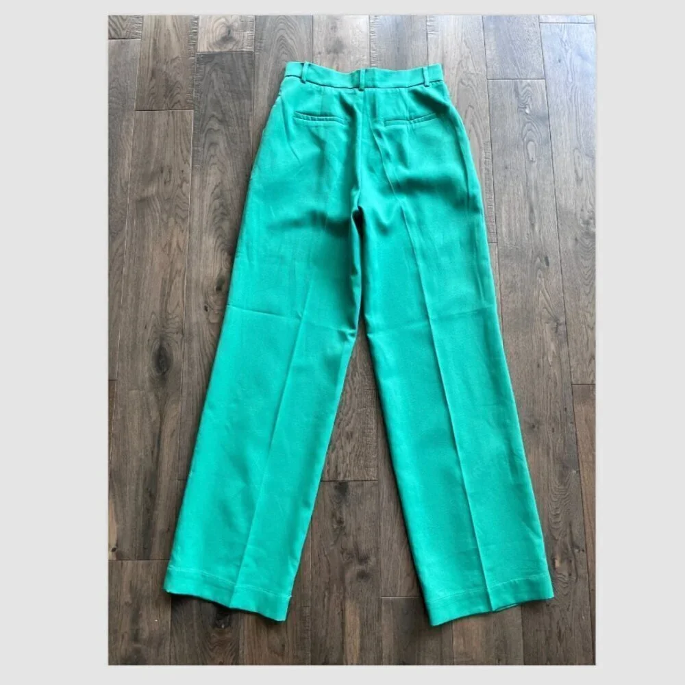 Forever 21 Green Pantsuit Set Blazer & High Rise Trousers Size S Chic Workwear